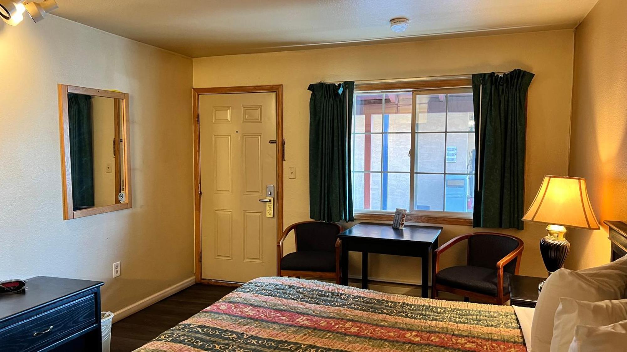 Black Canyon Motel Монтроуз Екстериор снимка