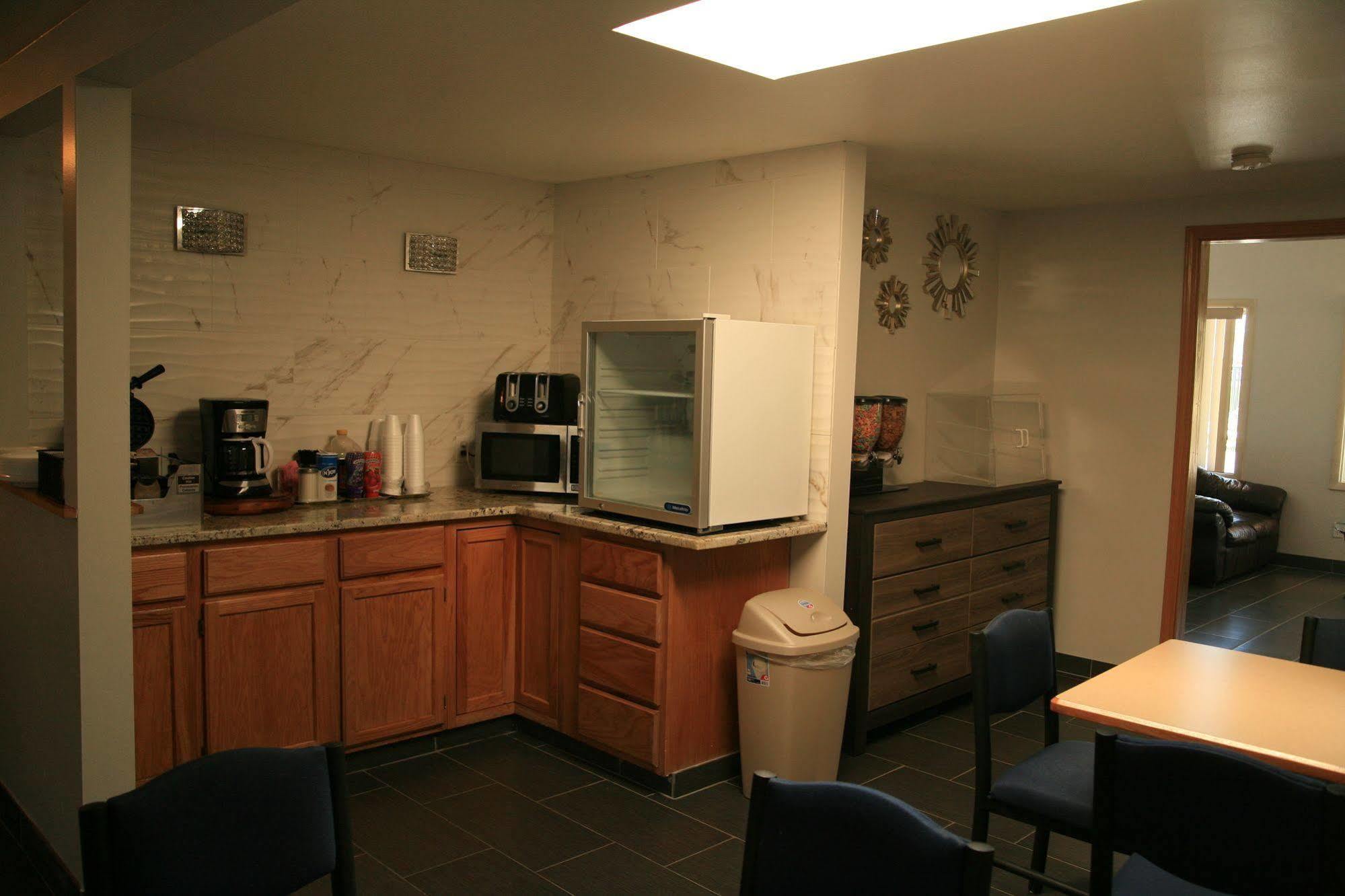 Black Canyon Motel Монтроуз Екстериор снимка